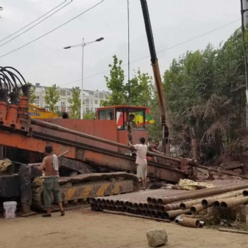 濰坊非開挖穿越頂管施工，濰坊非開挖穿越鉆機(jī)，濰坊管道非開挖施工濰坊