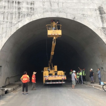 昆明高空作業(yè)車租賃 隧道檢測車出租