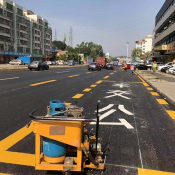 小區(qū)車位劃線、車間分區(qū)線、馬路漆反光標線、臨時停車位劃線