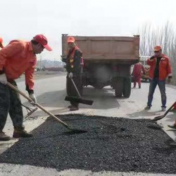 山東煙臺(tái)瀝青冷補(bǔ)料嶄新道路